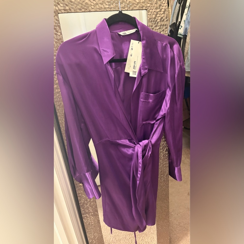Natori Vibrant Purple Satin Robe